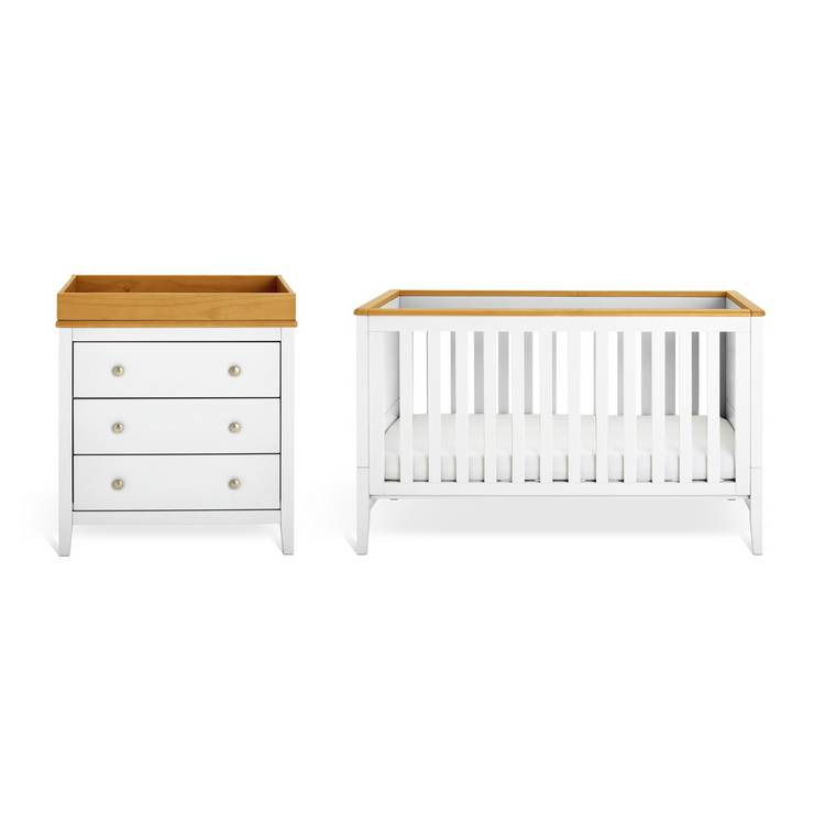Cuggl Canterbury 2 Piece Nursery Furniture Set - White 0