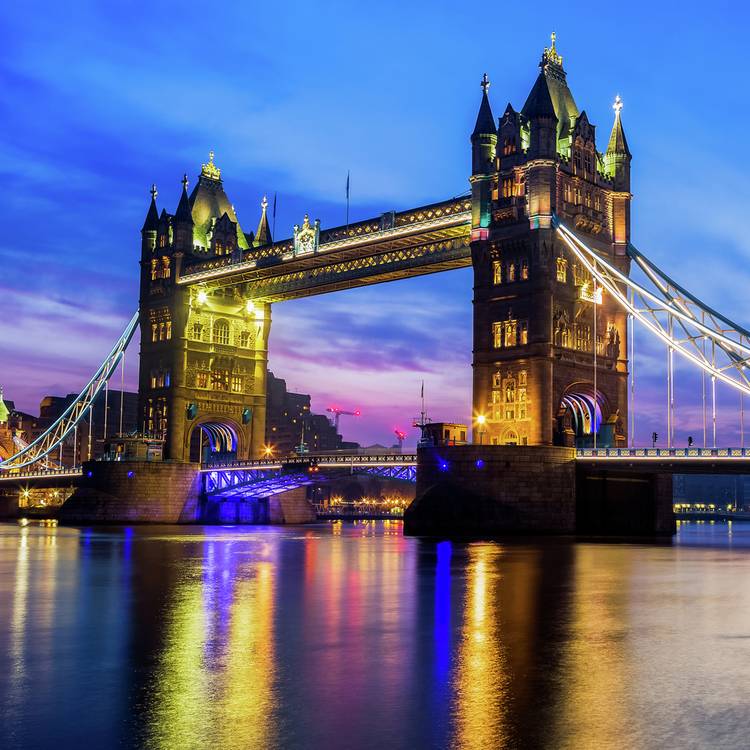 Activity Superstore London Overnight Stay & Attraction For 2 0