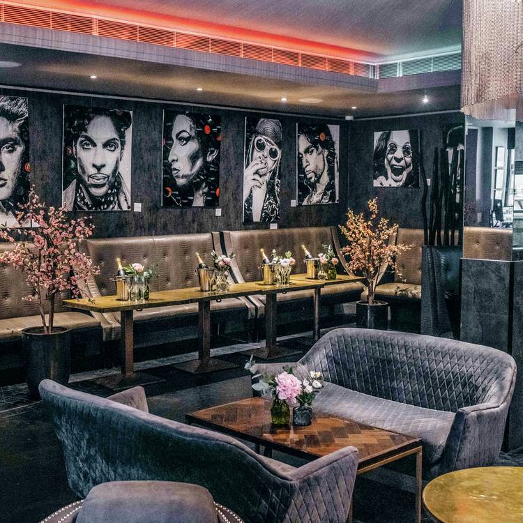 Activity Superstore Wine And Dine At The Sanctum For Two 0
