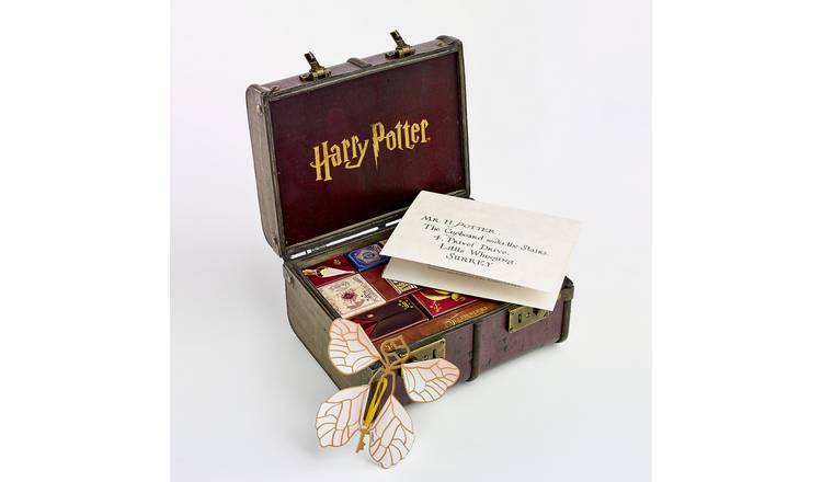 Harry Potter Hogwarts Trunk Advent Calendar