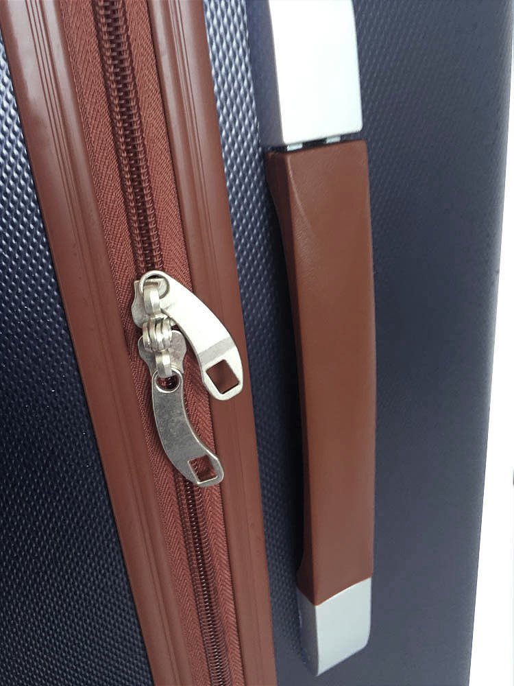 Go Explore Small 4 Wheel Hard Suitcase Reviews