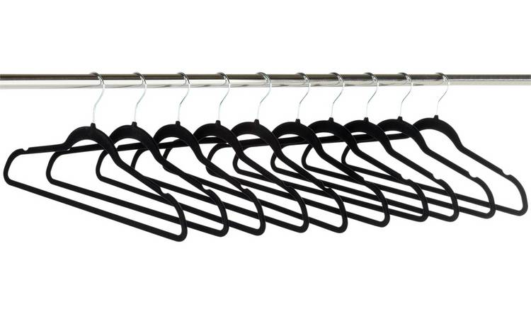 Argos Home Set of 30 Velvet Flocked Hangers