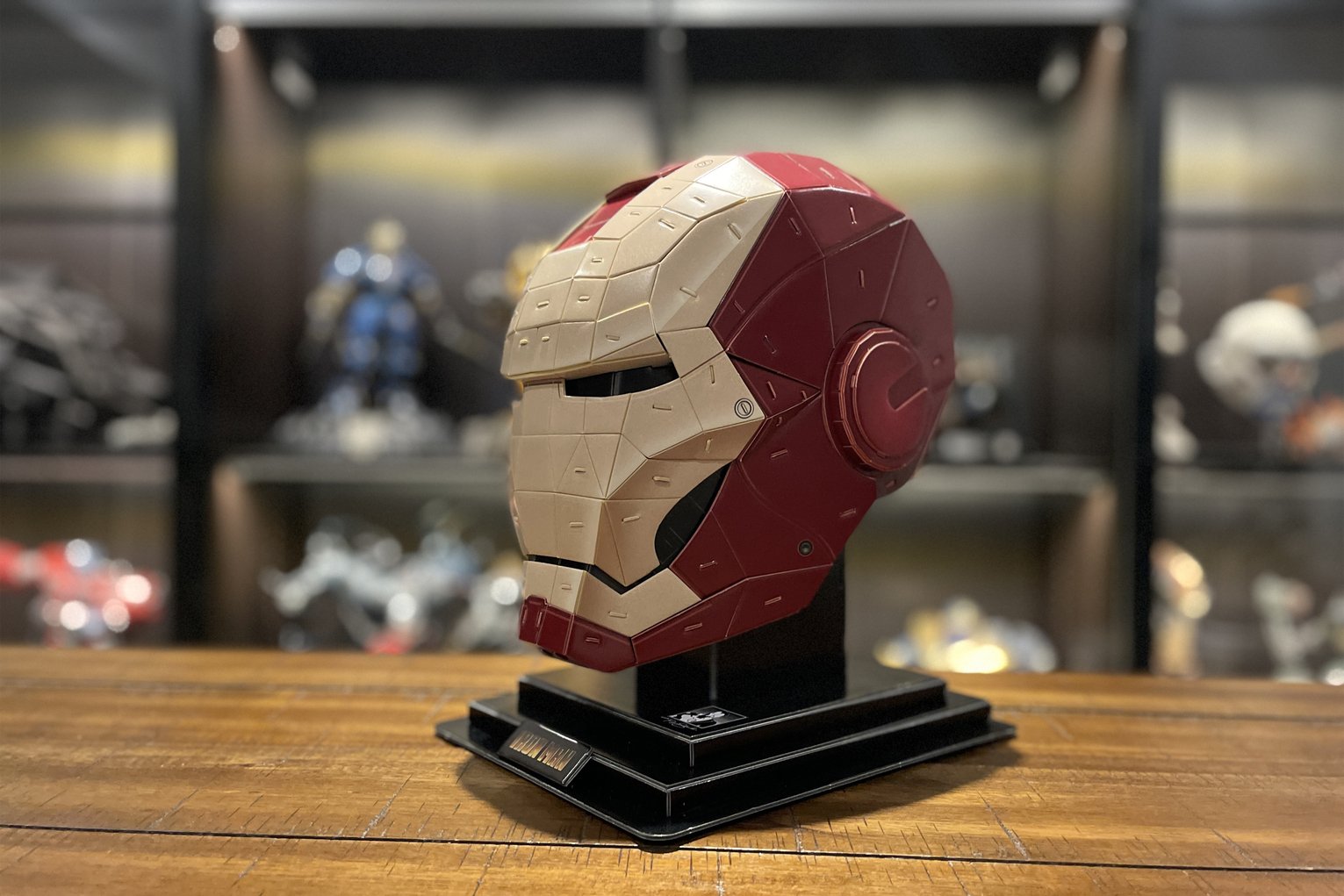 Buy Marvel Iron Man Helmet 3D Jigsaw Puzzle | Jigsaws and puzzles | Argos