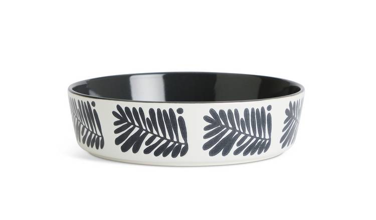 Habitat Leaf 4 Piece Stoneware Pasta Bowls - Black & White