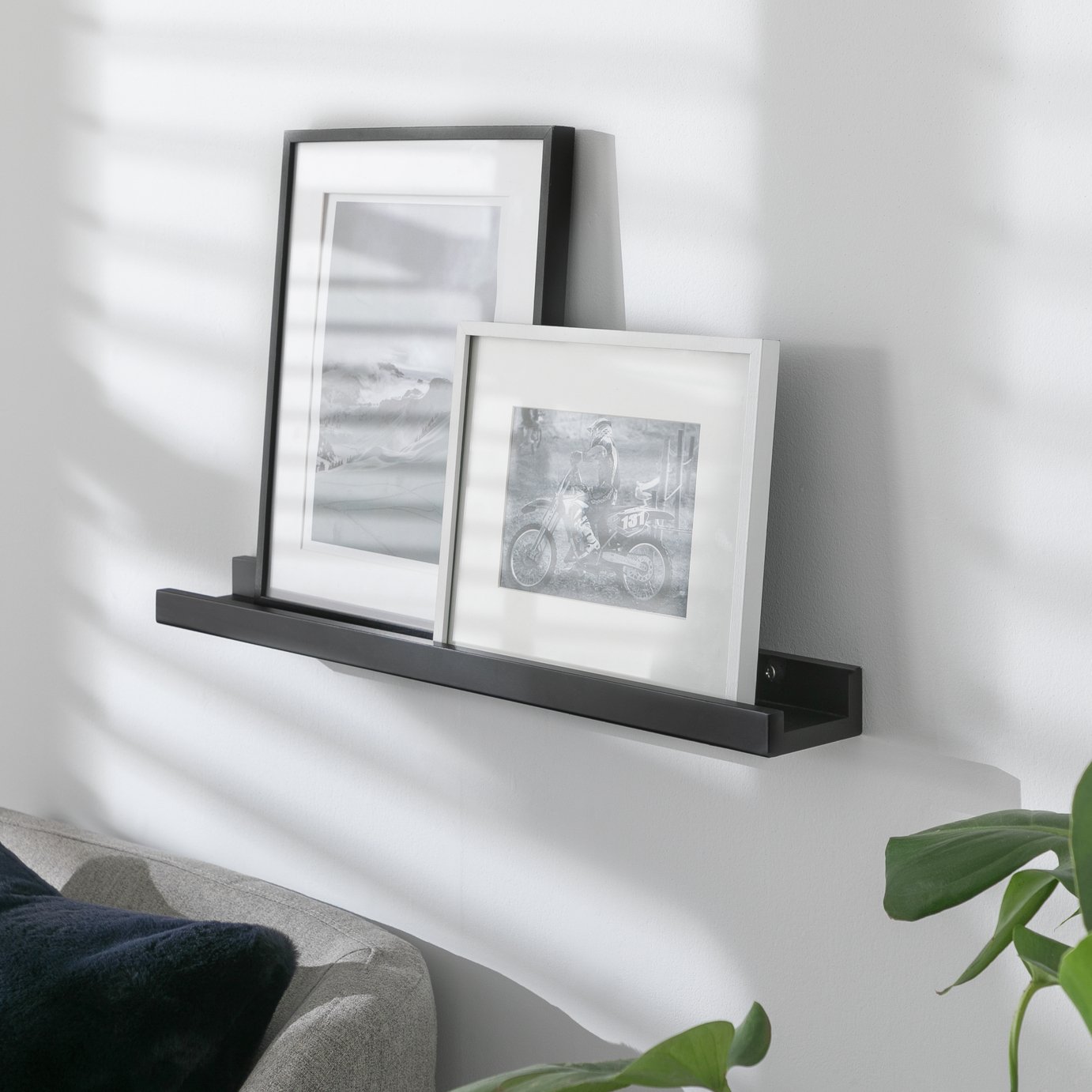 Habitat Jak 60cm Picture Rail - Black