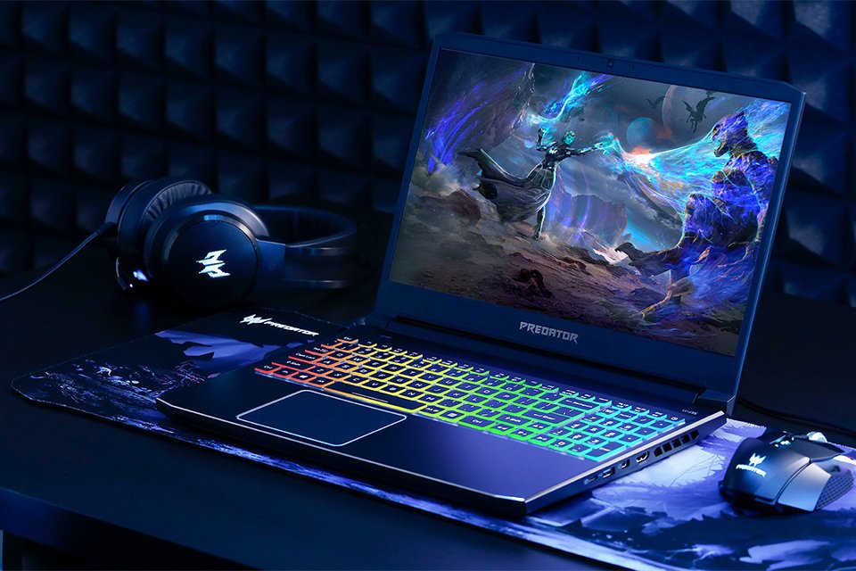 should i buy gaming laptop or desktop