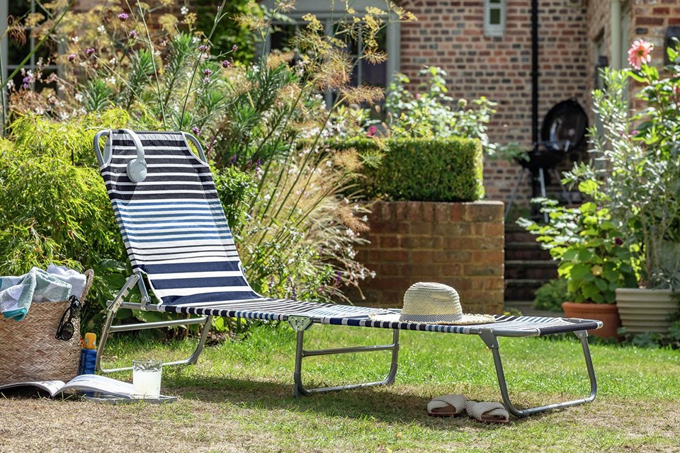 Habitat Folding Metal Sun Lounger.