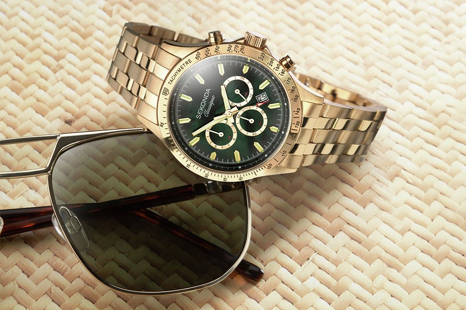 Save up to 40% on selected watches. Timeless style, now at timeless prices. Shop now.