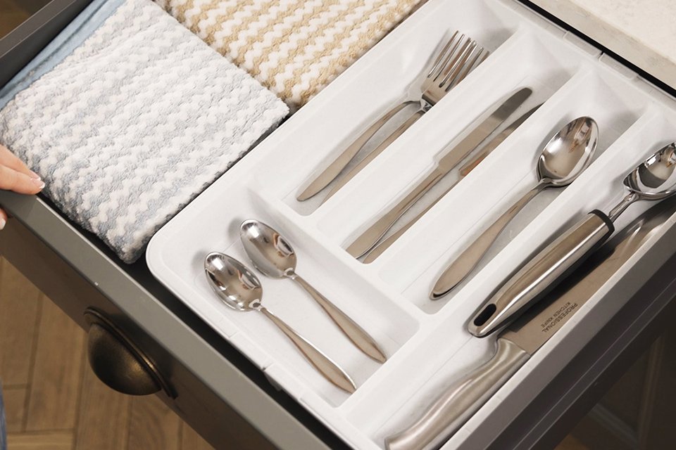 Minky Extending Cutlery Sorter.