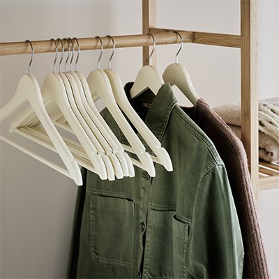 Argos Home Wooden Pack of 10 Hangers - Cream.