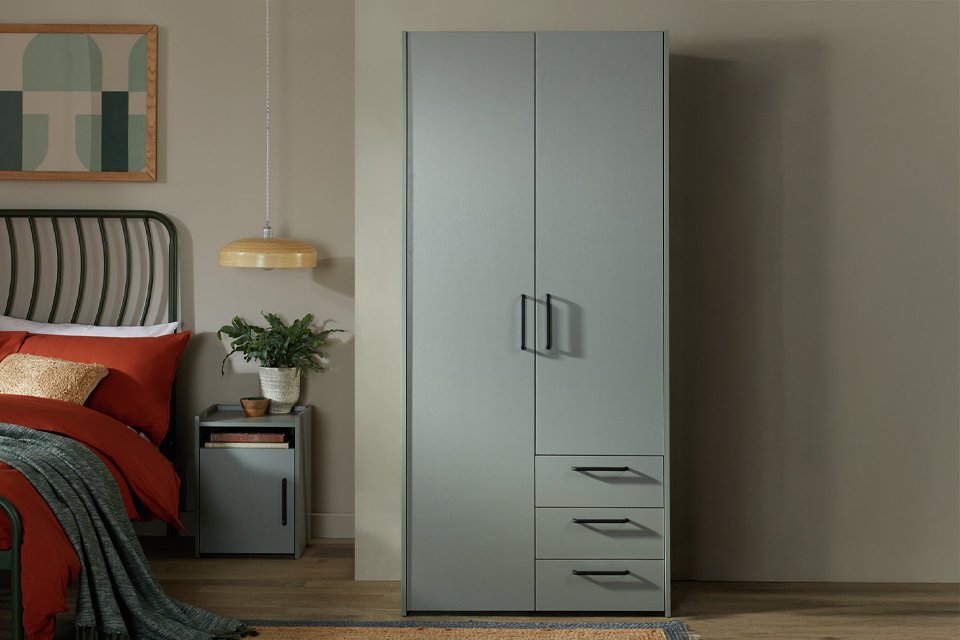 Habitat Oldham 2 Door 3 Drawer Wardrobe - Green.