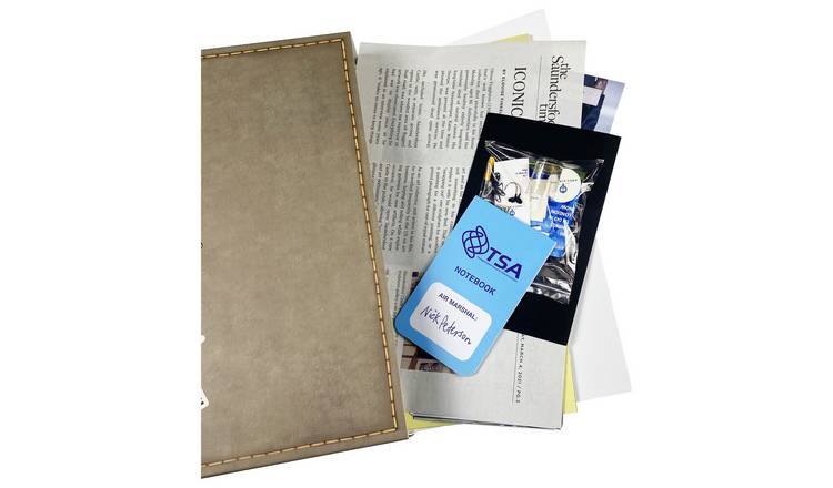 Murder Mystery Party Case Files: Murder - Gioco Da Tavolo Investigativo In Inglese, Per 1+ Giocatori, Dai 14 Anni