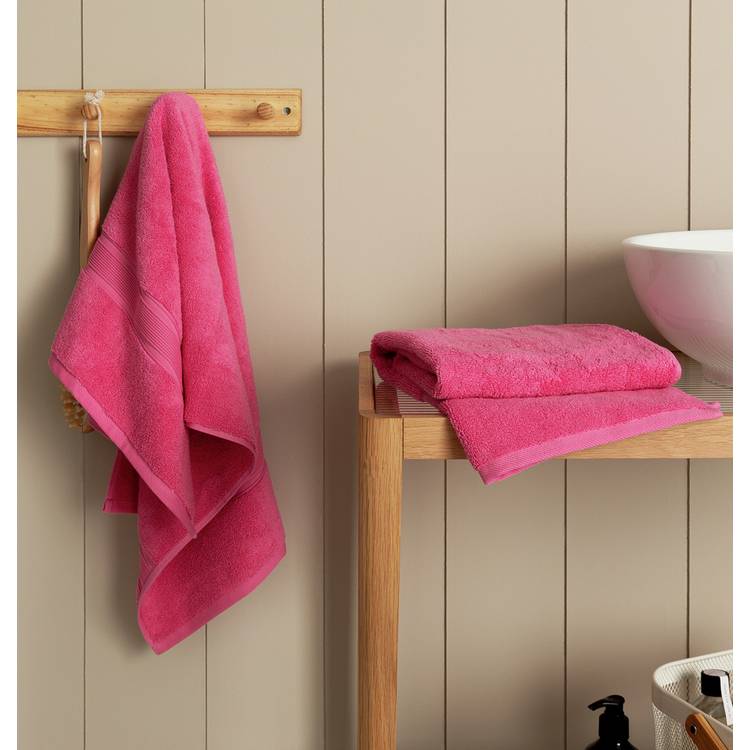 Habitat Supersoft 2 Pack Hand Towel - Raspberry 0