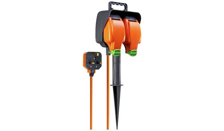 Masterplug 2 Socket 15m Weatherproof Outdoor Garden Spike