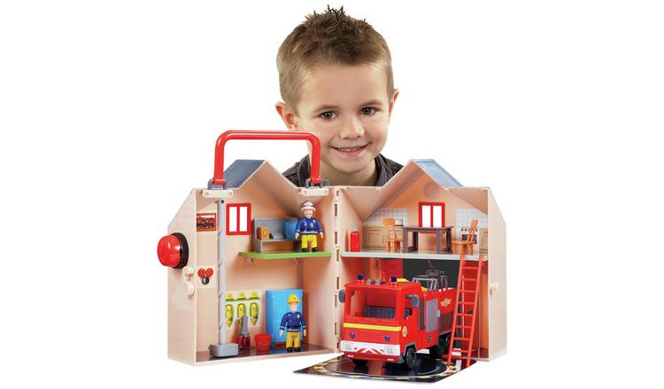 Fireman sam deluxe cheap fire station playset sainsburys