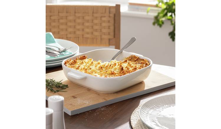 Habitat Riko 29cm Large Porcelain Square Roaster