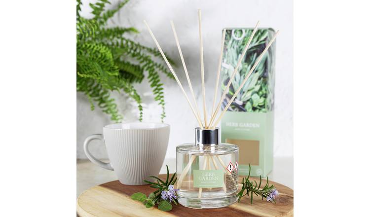 Wax Lyrical 200ml Scented Diffuser - Herb Garden