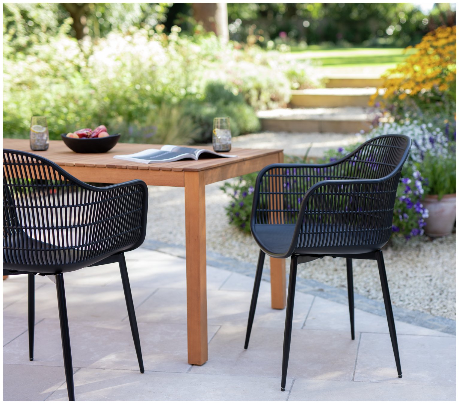 Habitat Serpa Set of 2 Plastic Garden Chairs - Black