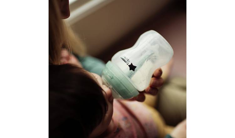 Silicone baby bottle - Closer to Nature - tommee tippee