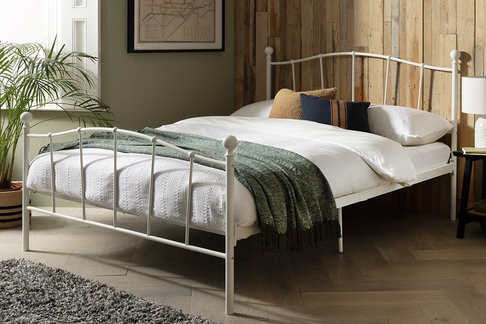  An Argos Home Fleur kingsize metal white bed frame.
