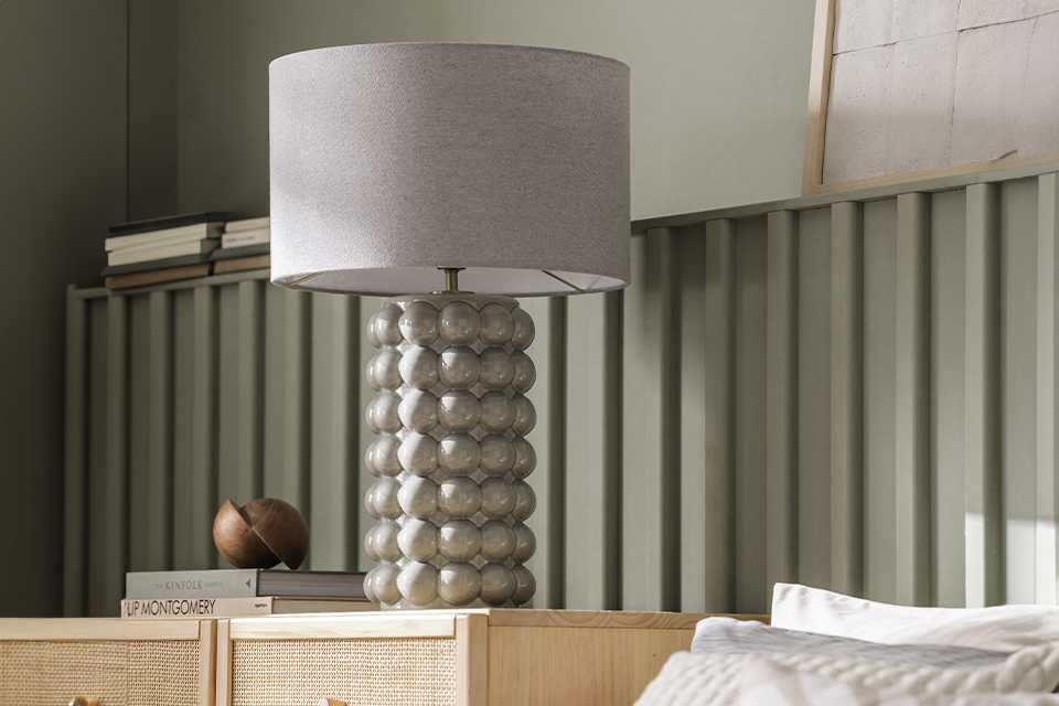 Grey bobble ceramic lamp.