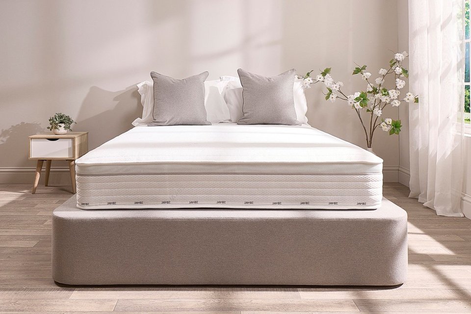 Shop our furniture offers. Shop now.