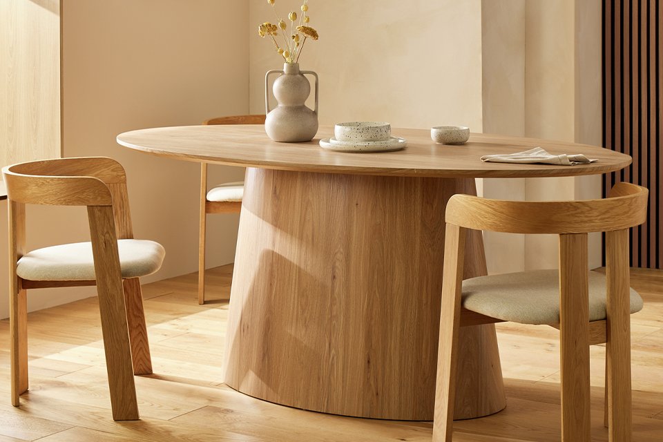 They're coming round. Planning a get-together? Update your dining area with tasteful tableware and unique statement pieces that will really wow the crowd.