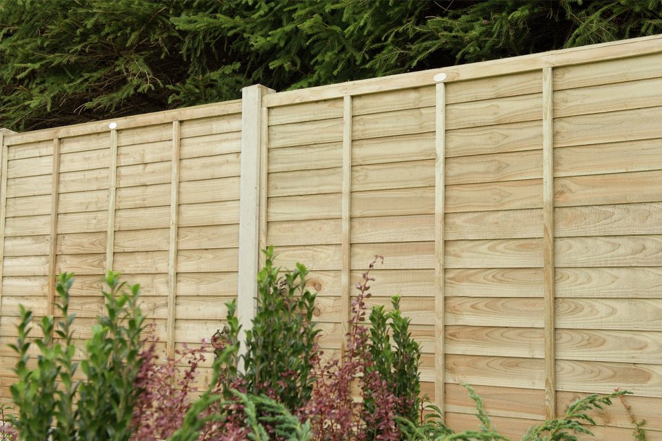 Forest 6ft Overlap Fence Panel - Pack of 5.