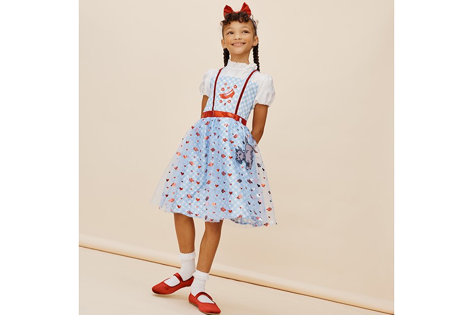 Shop girls' costumes.