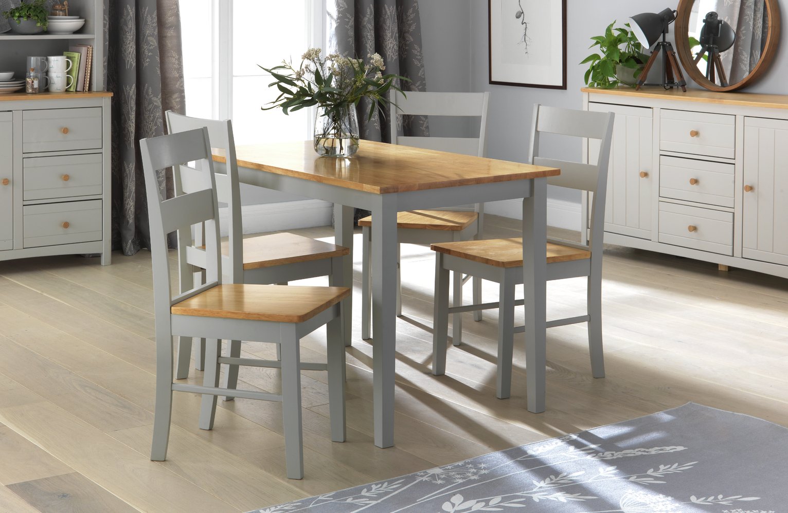 Argos Home Chicago Solid Wood Dining Table & 4 Grey Chairs Review