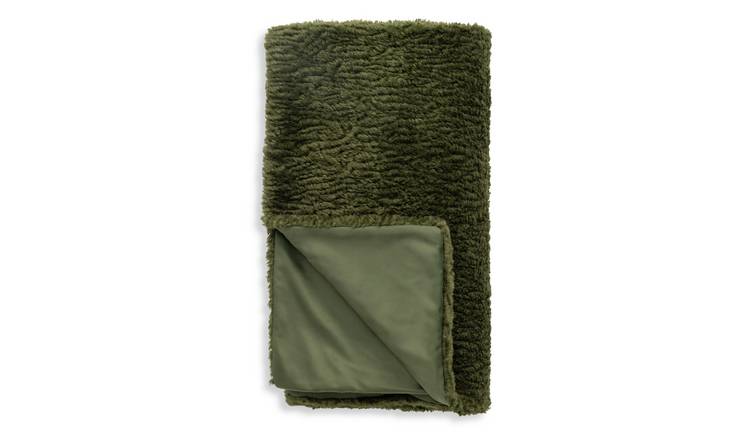 Habitat Shearling Throw - Moss Green - 125x150cm