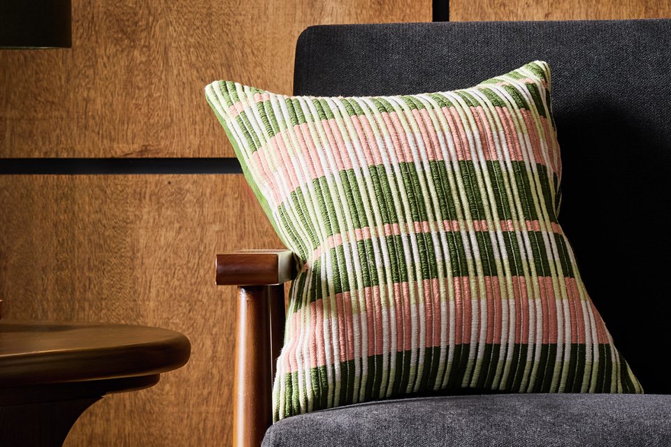 Homewares for under £25. Includes bedding, kitchenware, home furnishings and more.