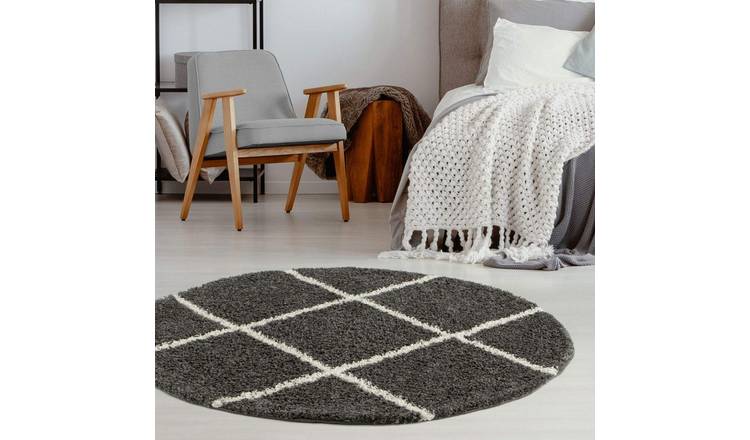 The Rugs Dark Grey Moroccan Shaggy Diamond Round Rug - 120cm