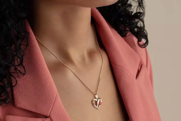 A woman wearing a necklace.