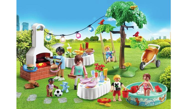 Buy Playmobil 9272 City Life Housewarming Party Playsets And Figures Argos - argos swings 2020 roblox