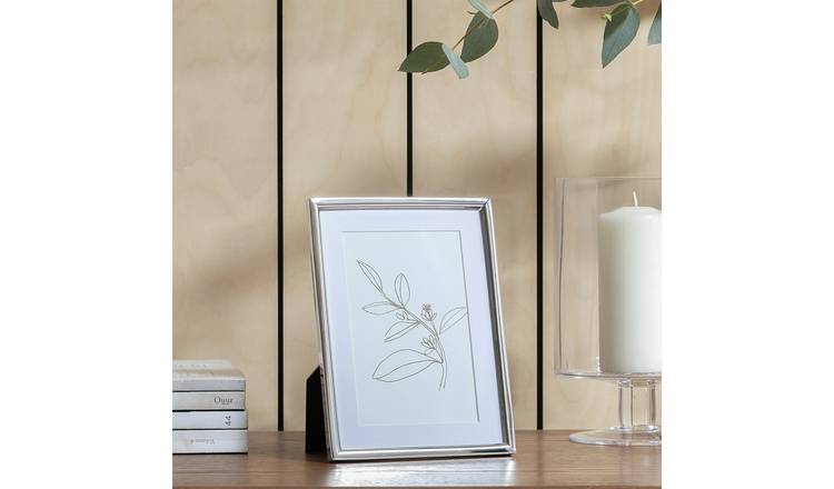 Habitat Skinny Black Metal Picture Frame - 4x6"