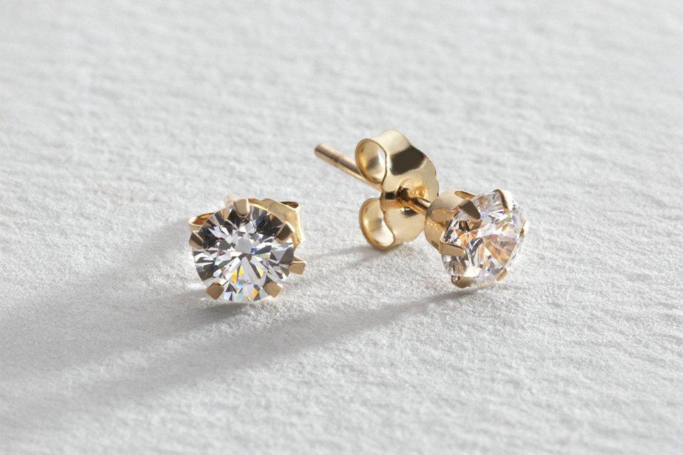 Mother's Day gifting. jewellery and watches.