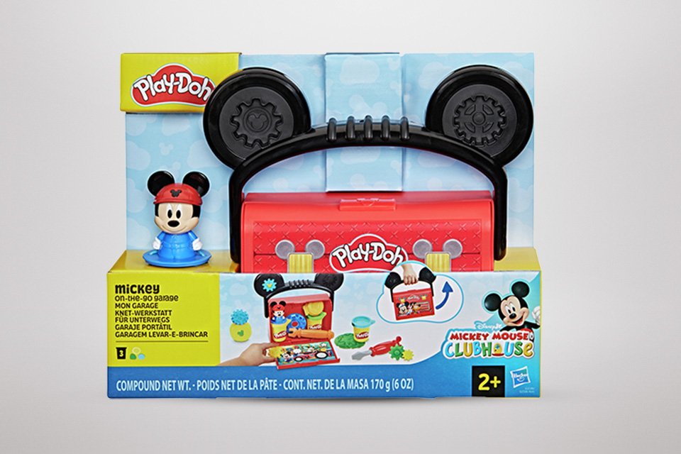 Play-Doh Disney Junior Mickey Mouse & On Go Garage Playset.