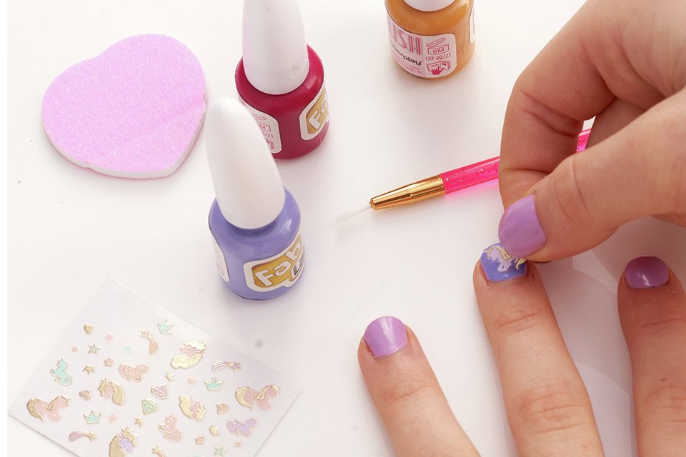 FabLab Nail Art Kids Nail Polish Painting Set.