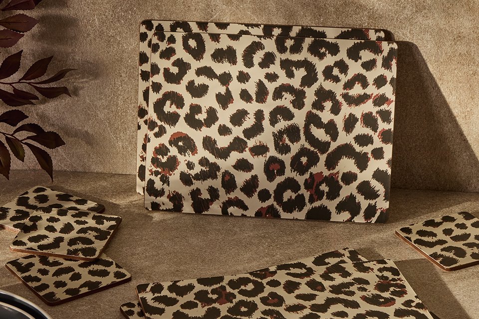 Setting the table. Add your own style with our range of seat pads, placemats and more.