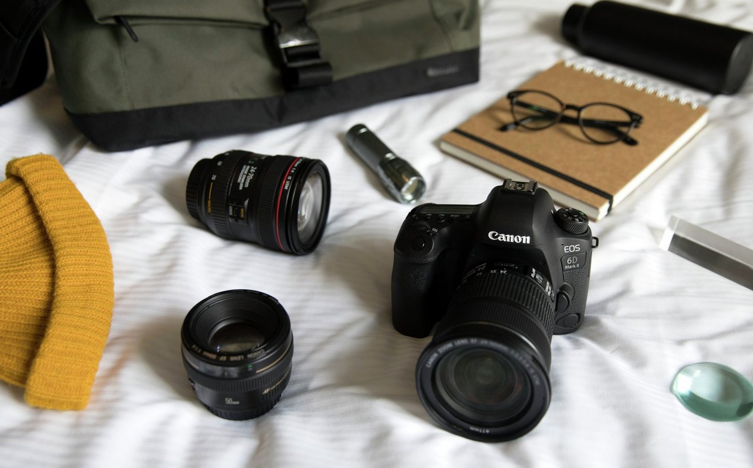 Guide to buying the best camera for beginners | Argos