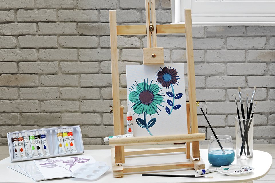 YXSH acrylic painting box & easel set - 24 pieces.