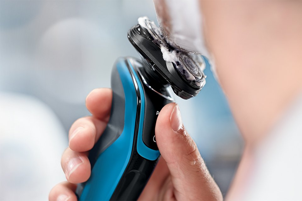 argos shavers and trimmers