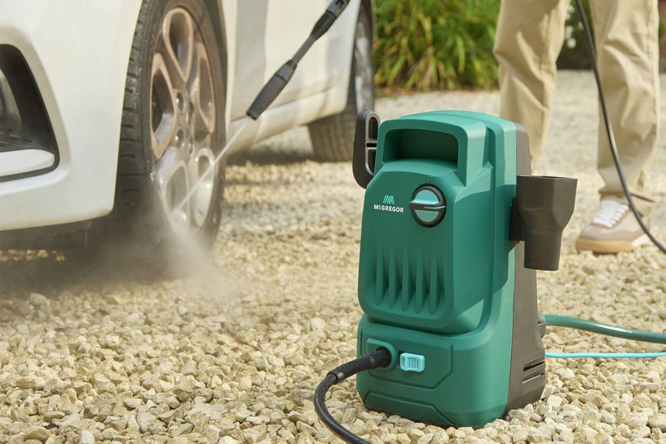 McGregor Compact Pressure Washer - 1400W.