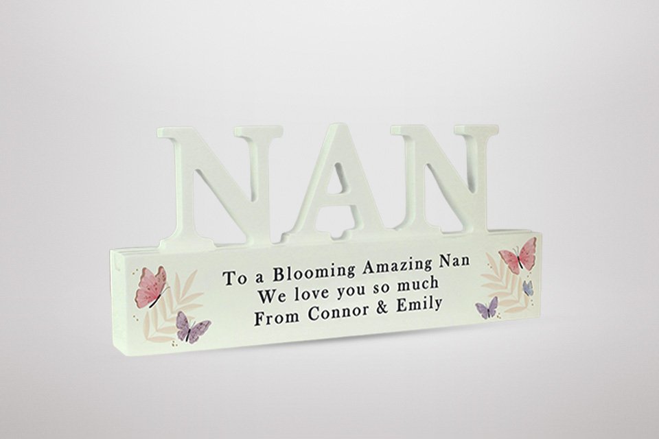 Gifts for grandmothers. Celebrate generations of love.