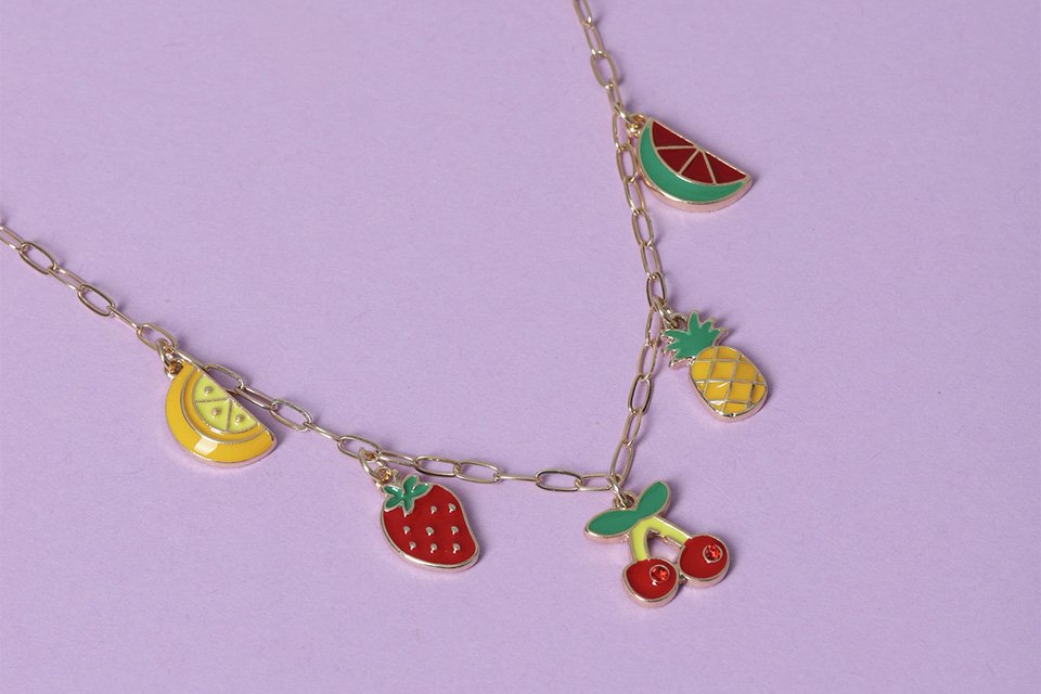 Flitzy. Playful kids jewellery pieces that make every day sparkle.