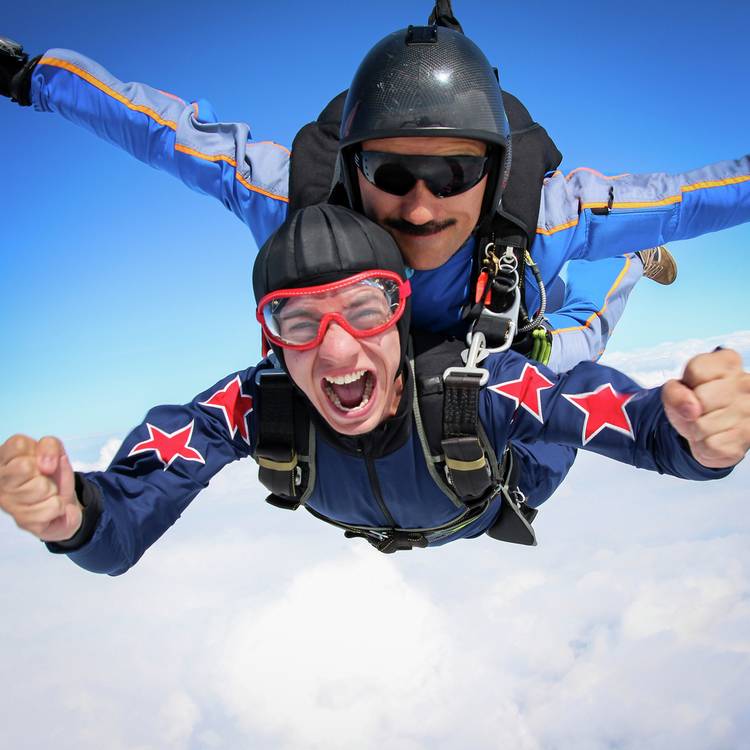 Activity Superstore Tandem Skydive For One Gift Experience 0
