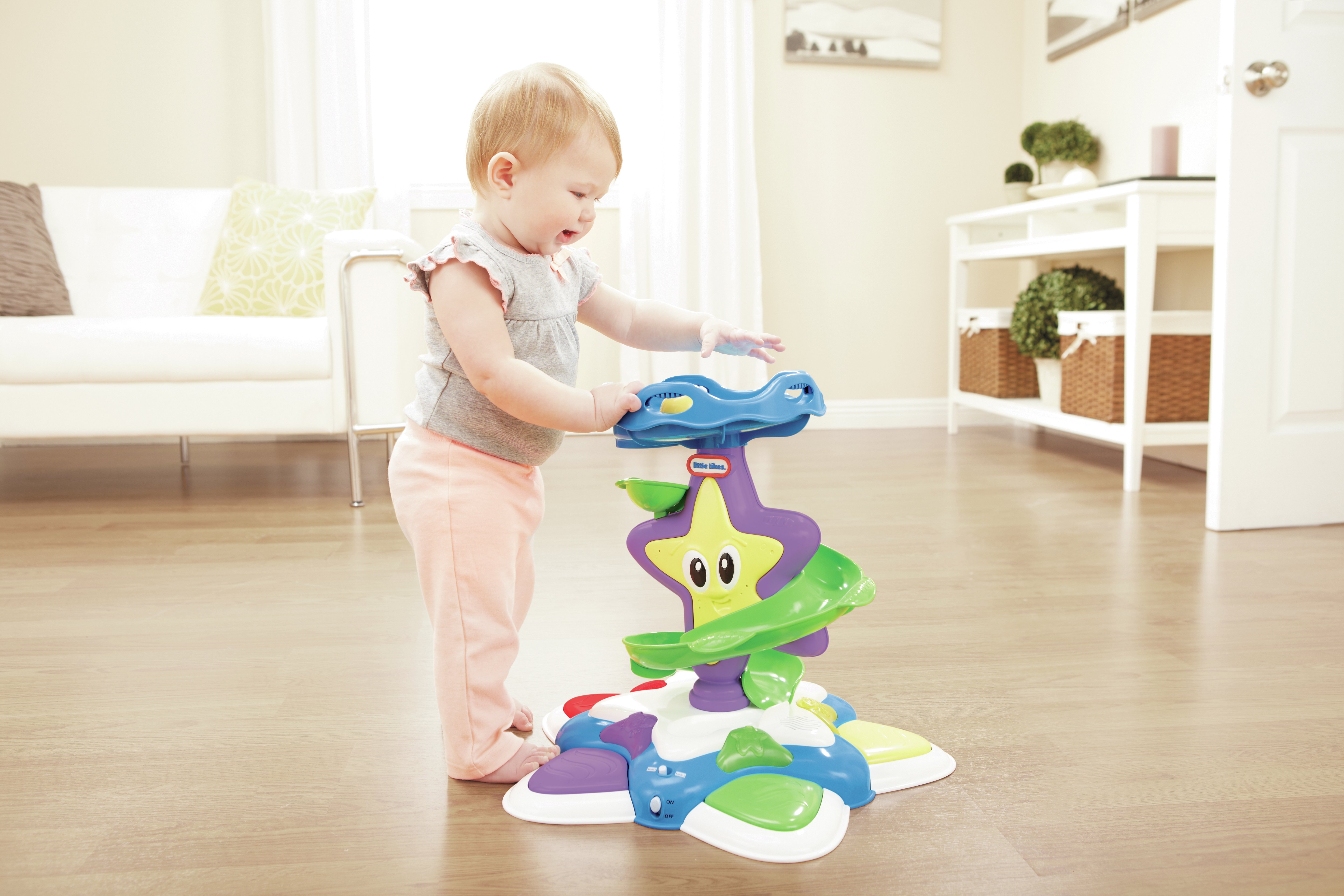 Little Tikes Little Ocean Explorer's Stand n Dance Starfish Reviews