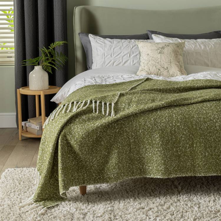 Habitat Faux Mohair Throw - Moss Green - 125x150cm 0