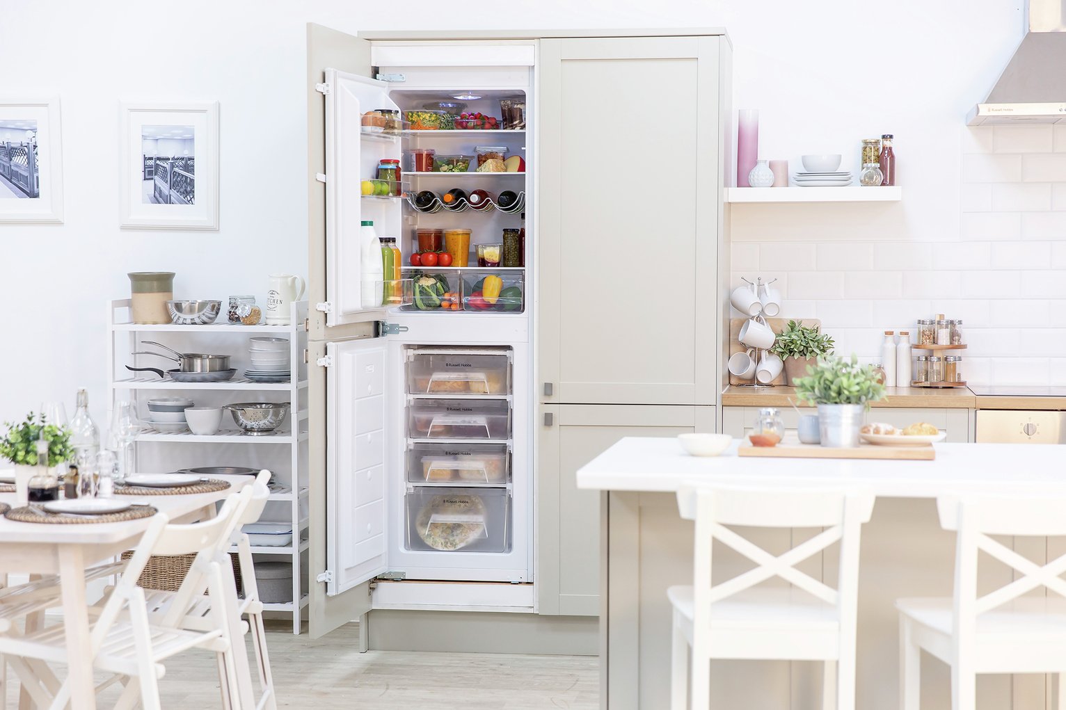 Russell Hobbs RHBI5050FF55177 Integrated Fridge Freezer. Reviews